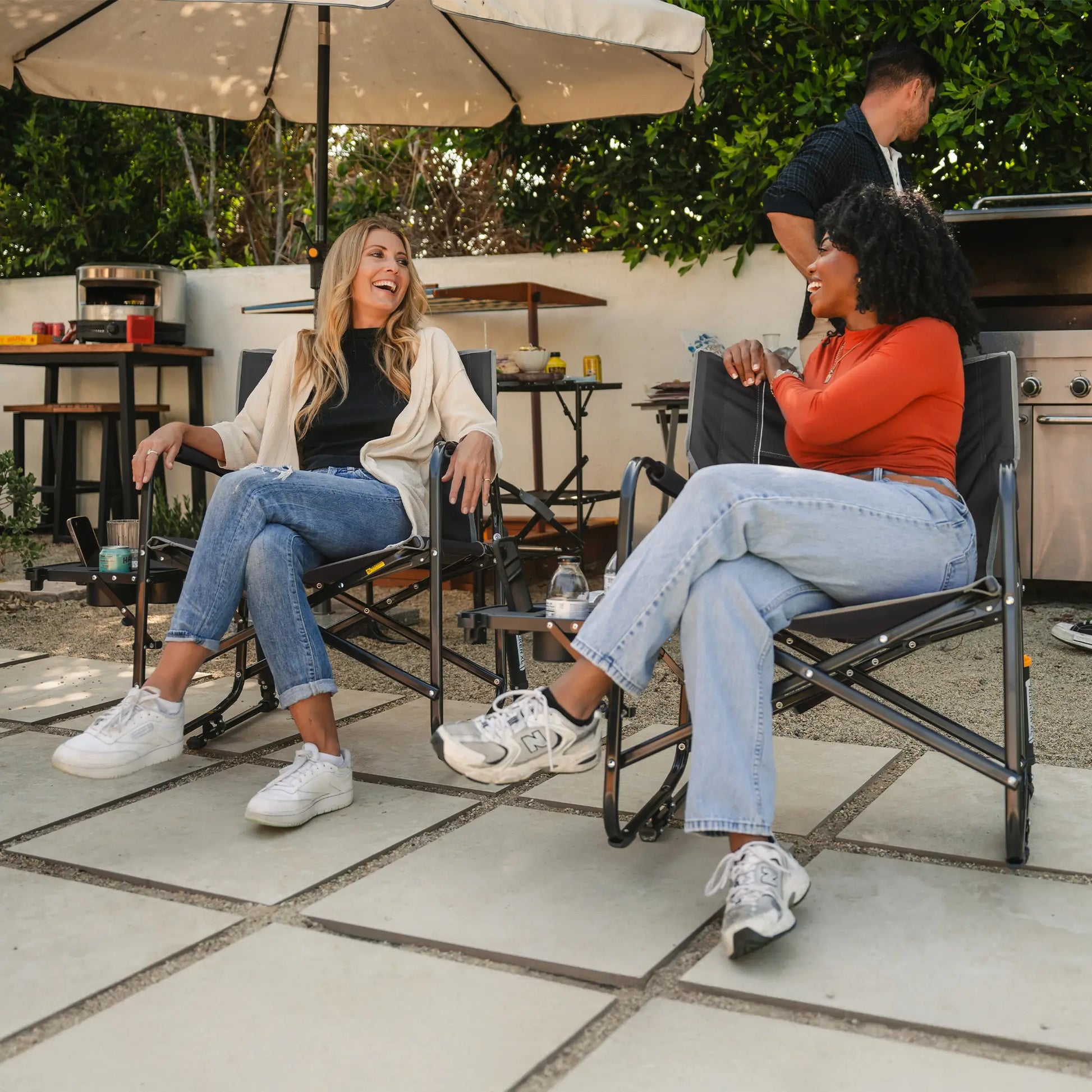 Ultra-Comfortable Freestyle Rocker XL with Side Table - Rocker Chair for Camping & Lawns Detail