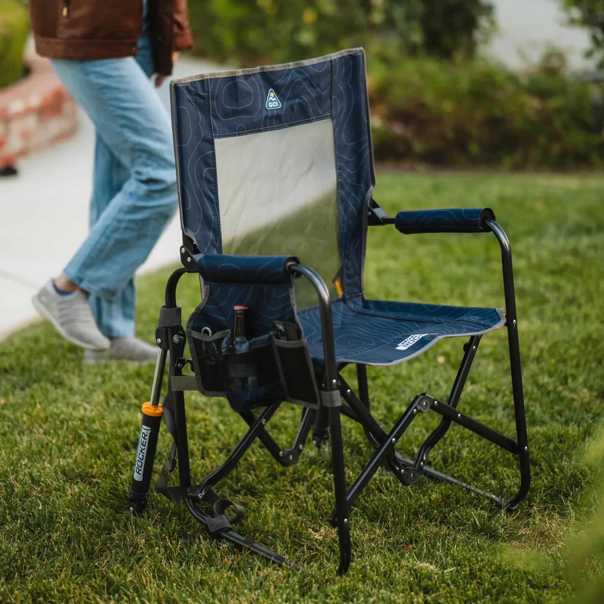 Premium All-Weather Stowaway Rocker - Folding Rocking Chair - Perfect for Tailgating Detail