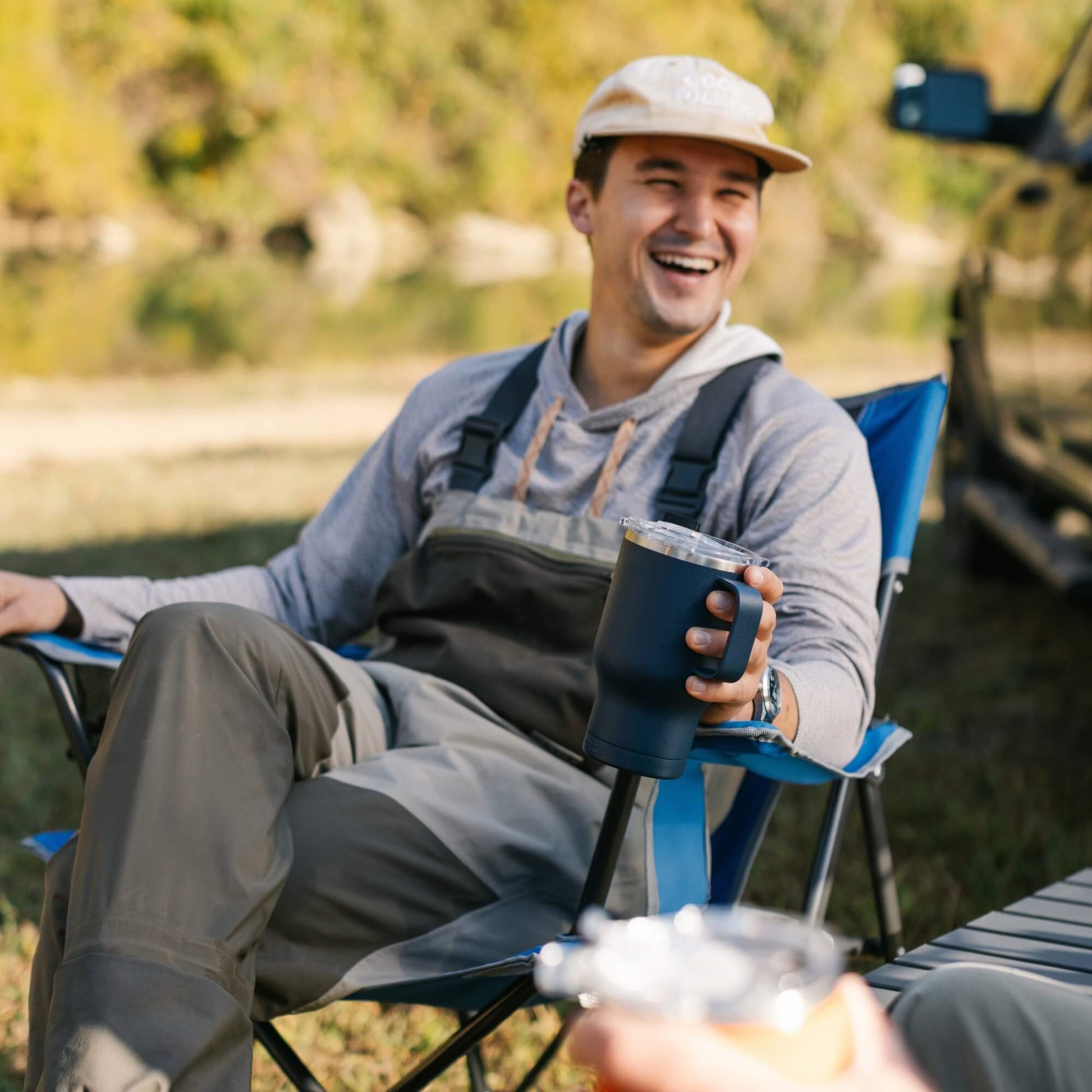 Ergonomic Portable Comfort Quad Chair - Folding Rocking Chair - Perfect for Tailgating Detail